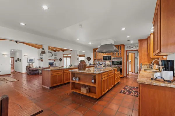 $1,390,000 | 14801 Vaira Ranch Road, Drytown, CA 95699