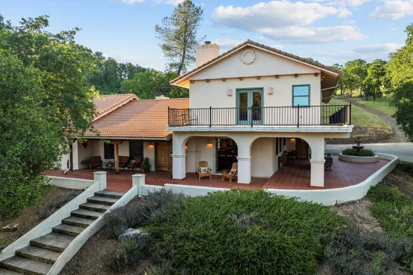 $1,390,000 | 14801 Vaira Ranch Road, Drytown, CA 95699
