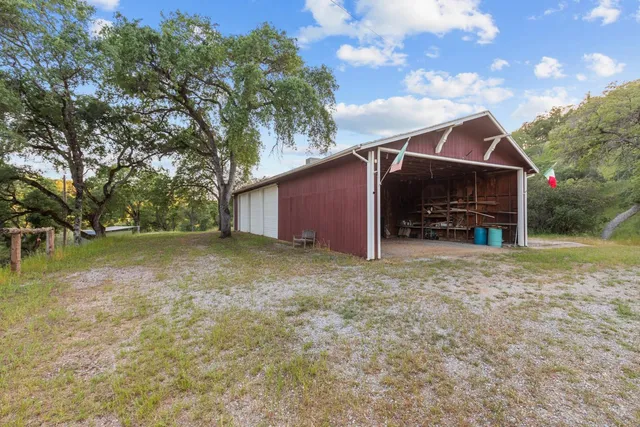 $1,390,000 | 14801 Vaira Ranch Road, Drytown, CA 95699