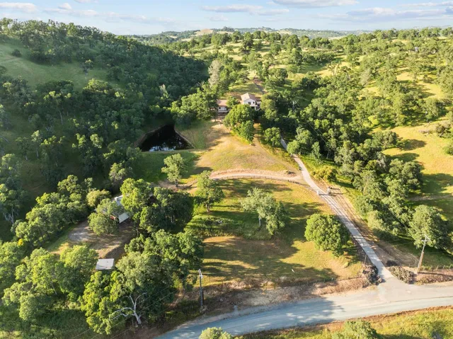 $1,390,000 | 14801 Vaira Ranch Road, Drytown, CA 95699