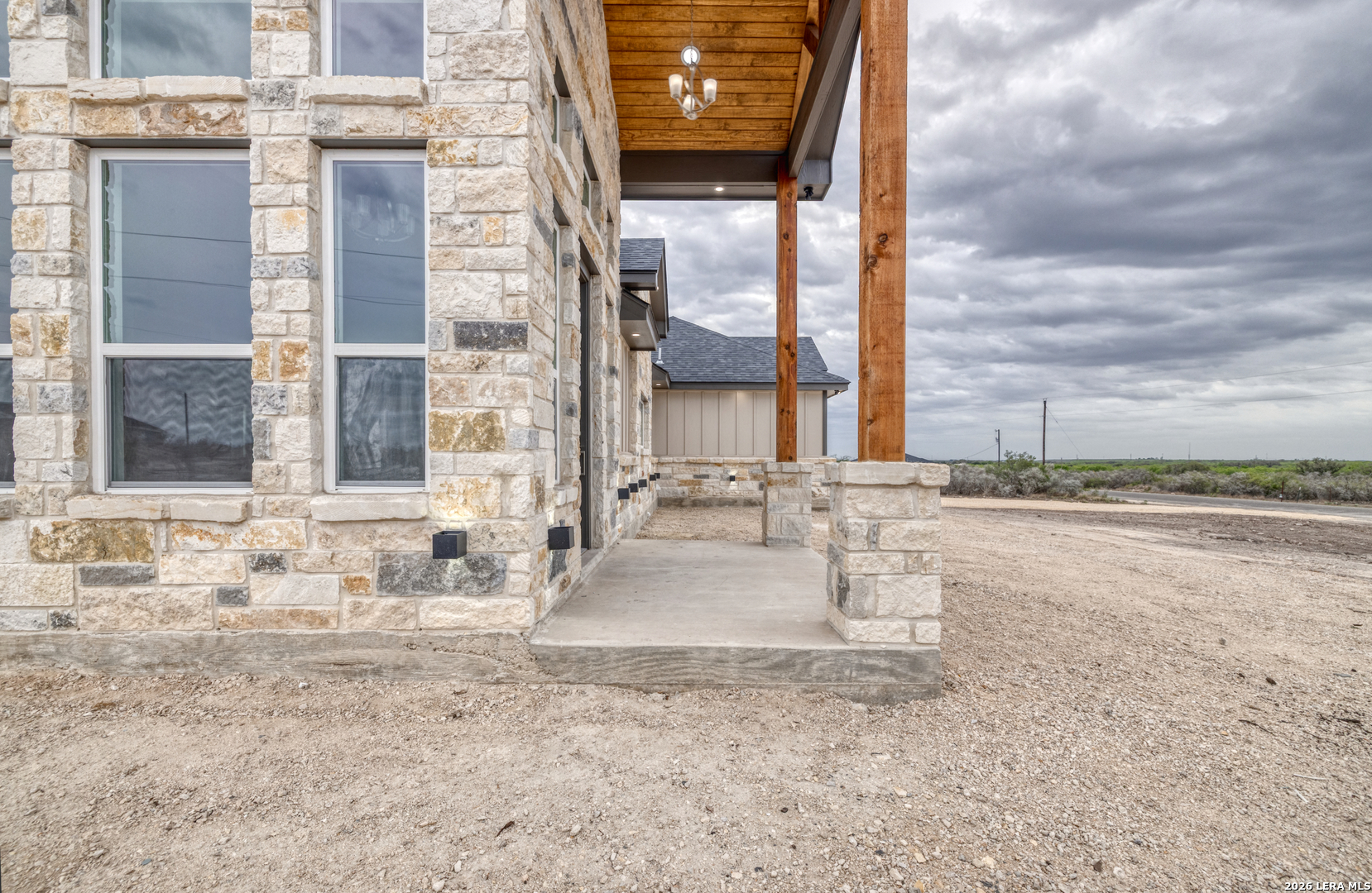 22 Greystone Hills Uvalde, TX 78801 - Photo 13 of 68