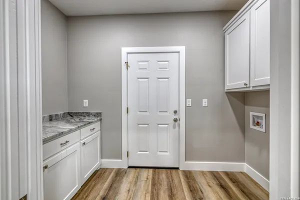 $539,900 | 22 Greystone Hills, Uvalde, TX 78801