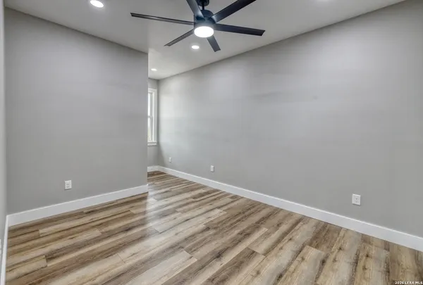 $539,900 | 22 Greystone Hills, Uvalde, TX 78801