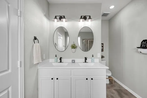 $449,900 | 27815 Overton Hollow Drive, Spring, TX 77386