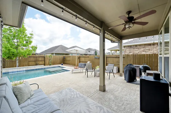$449,900 | 27815 Overton Hollow Drive, Spring, TX 77386