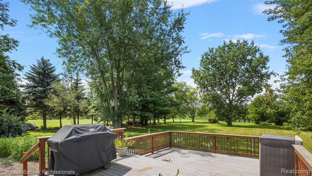 2371 North Henderson Road Davison, MI 48423 - Photo 5 of 30