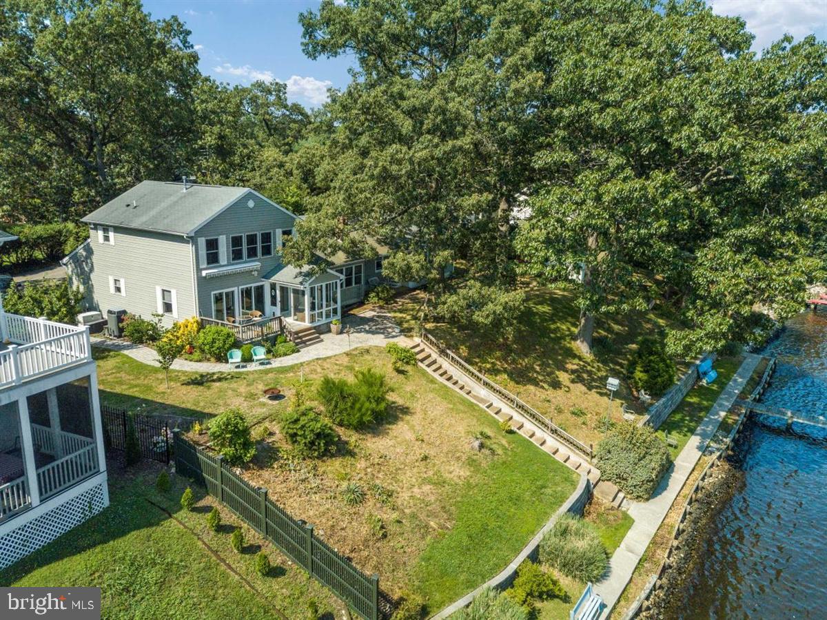 341 Steedman Point Road Pasadena, MD 21122 - Photo 4 of 42 No flood insurance needed