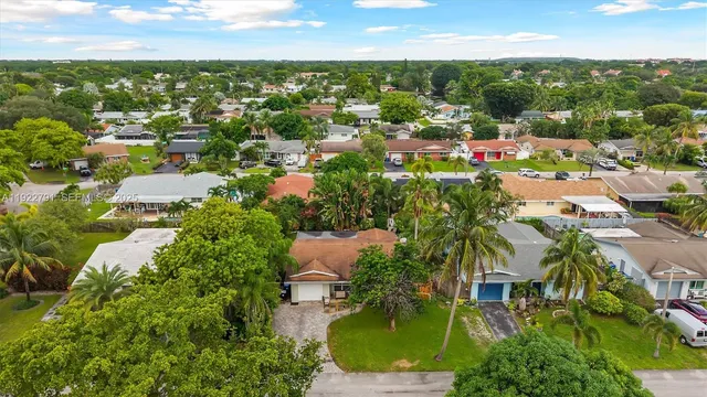 $570,000 | 3321 Northwest 64th Street, Fort Lauderdale, FL 33309