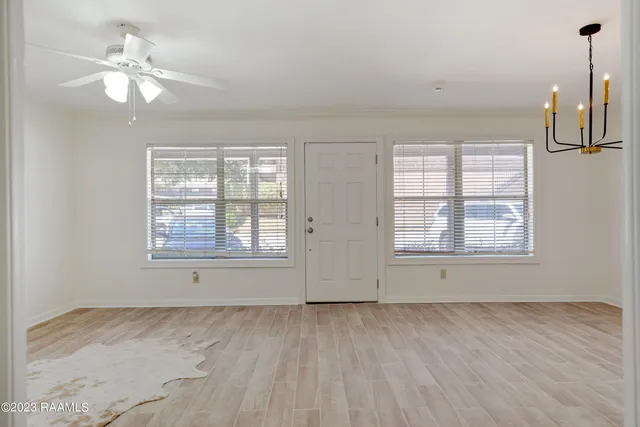 $79,000 | 112 Hillside Drive, Unit 16, Lafayette, LA 70503