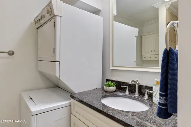 $79,000 | 112 Hillside Drive, Unit 16, Lafayette, LA 70503