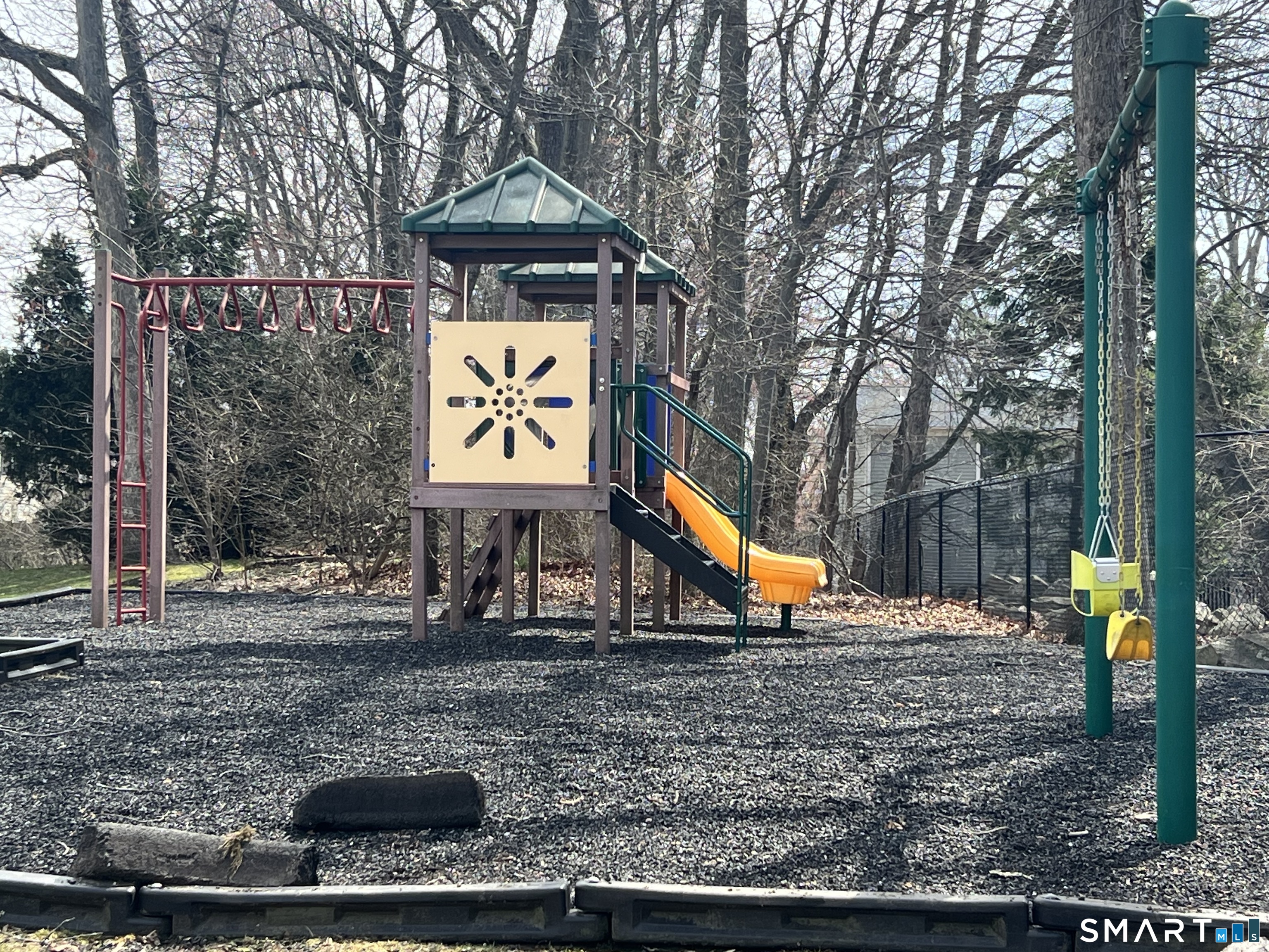 14 Sunrise Hill Road, Unit 14 Norwalk, CT 06851 - Photo 21 of 23 a view of outdoor space with garden
