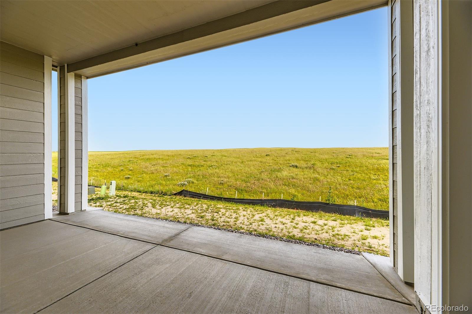 42979 Colonial Trail Elizabeth, CO 80107 - Photo 25 of 32 a view of an ocean from a window