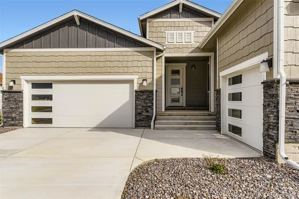 $731,900 | 42979 Colonial Trail, Elizabeth, CO 80107