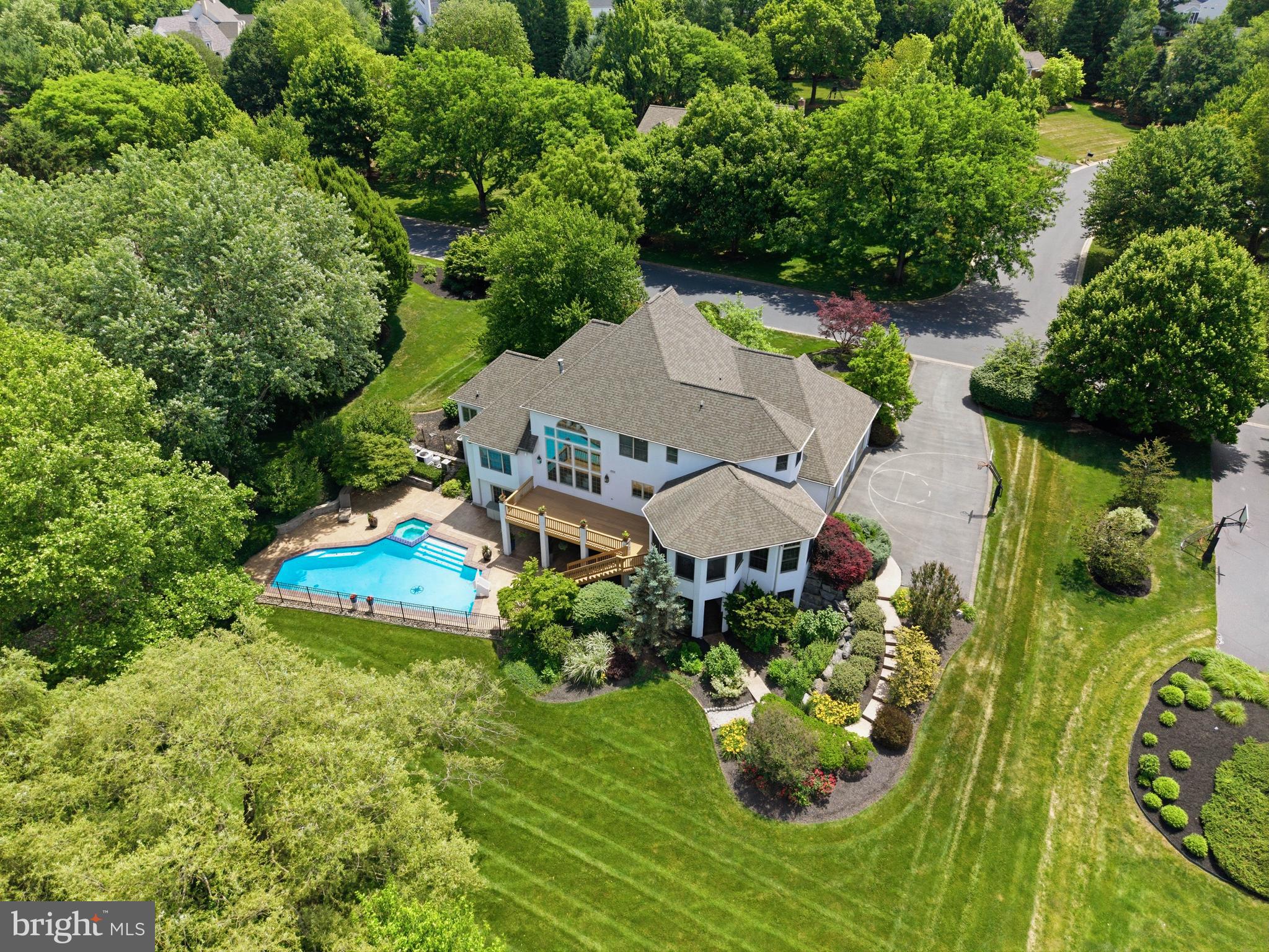 367 Millpond Drive Lititz, PA 17543 - Photo 2 of 65