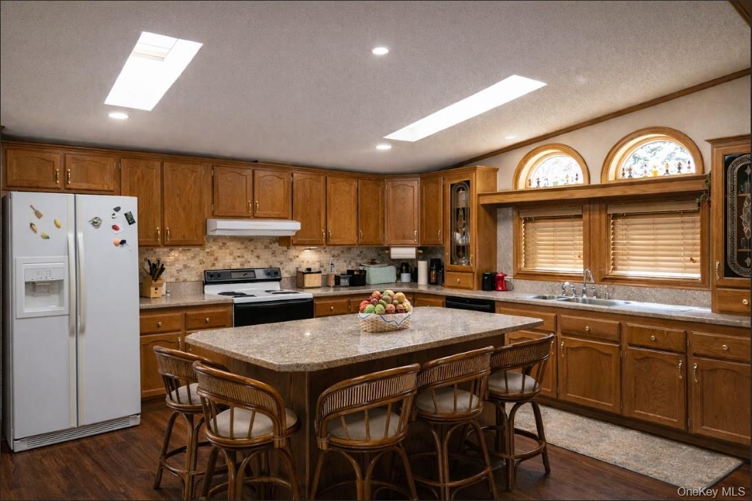 698 Cooley Road Parksville, NY 12768 - Photo 9 of 15
