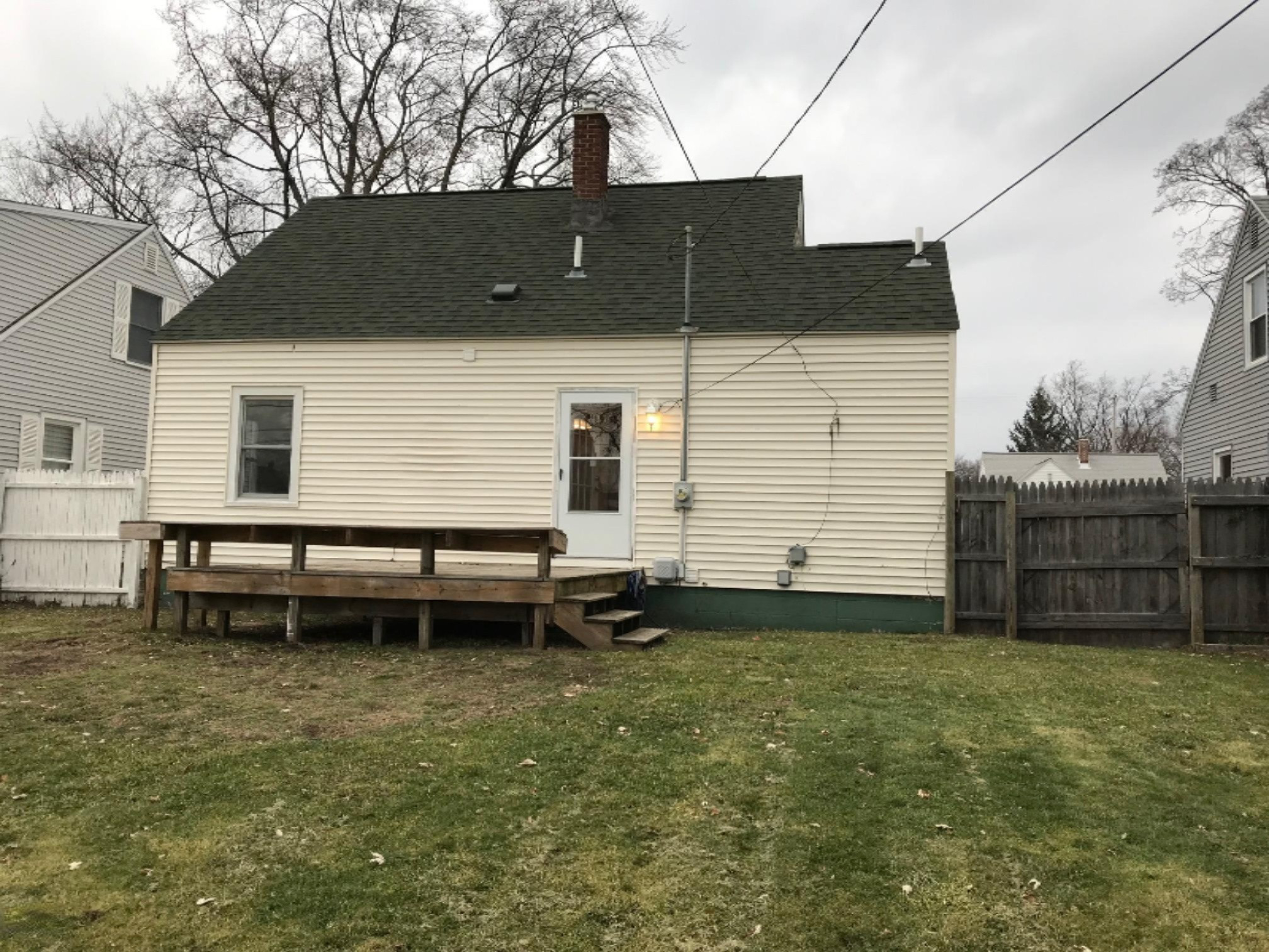 1369 Princeton Road Muskegon, MI 49441 - Photo 20 of 22 IMG_8699
