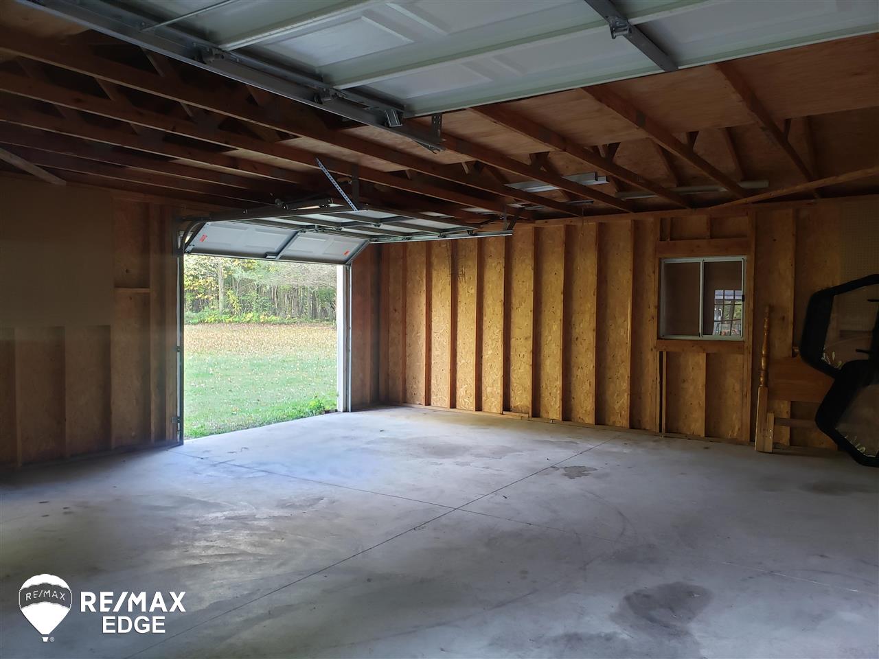 6276 Richfield Road Flint, MI 48506 - Photo 41 of 45 50057403-42.JPG