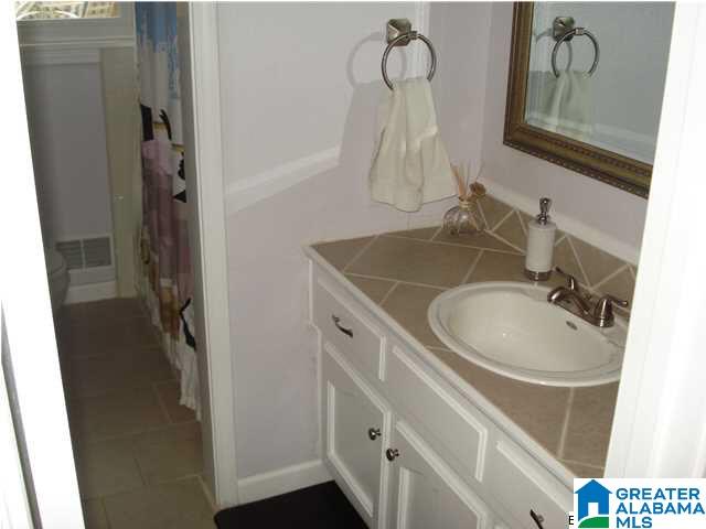 443 4th Street Pleasant Grove, AL 35127 - Photo 8 of 31