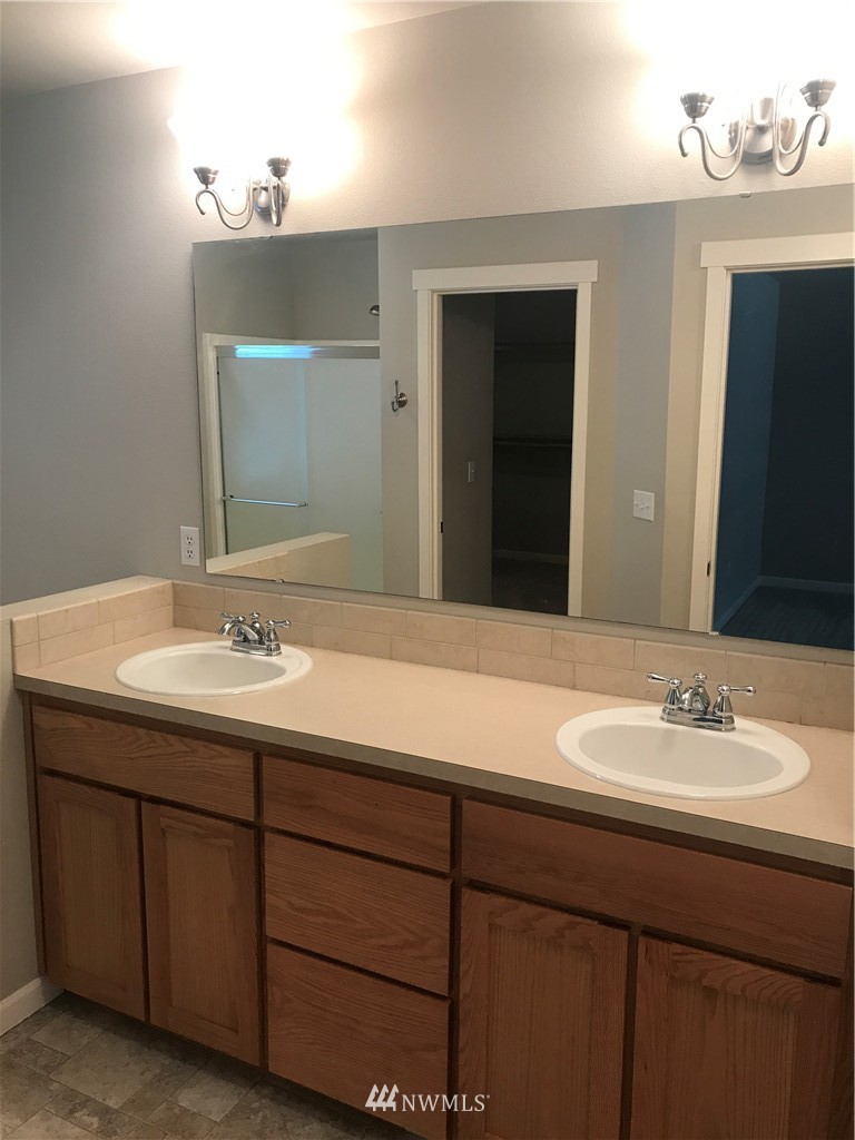 7008 Axis Street Southeast Lacey, WA 98513 - Photo 17 of 25