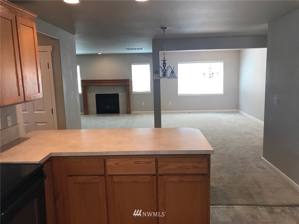 7008 Axis Street Southeast Lacey, WA 98513 - Photo 10 of 25