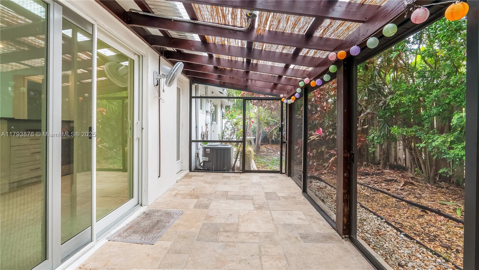 4512 Sea Grape Drive, Unit E2 Lauderdale-by-the-Sea, FL 33308 - Photo 36 of 38