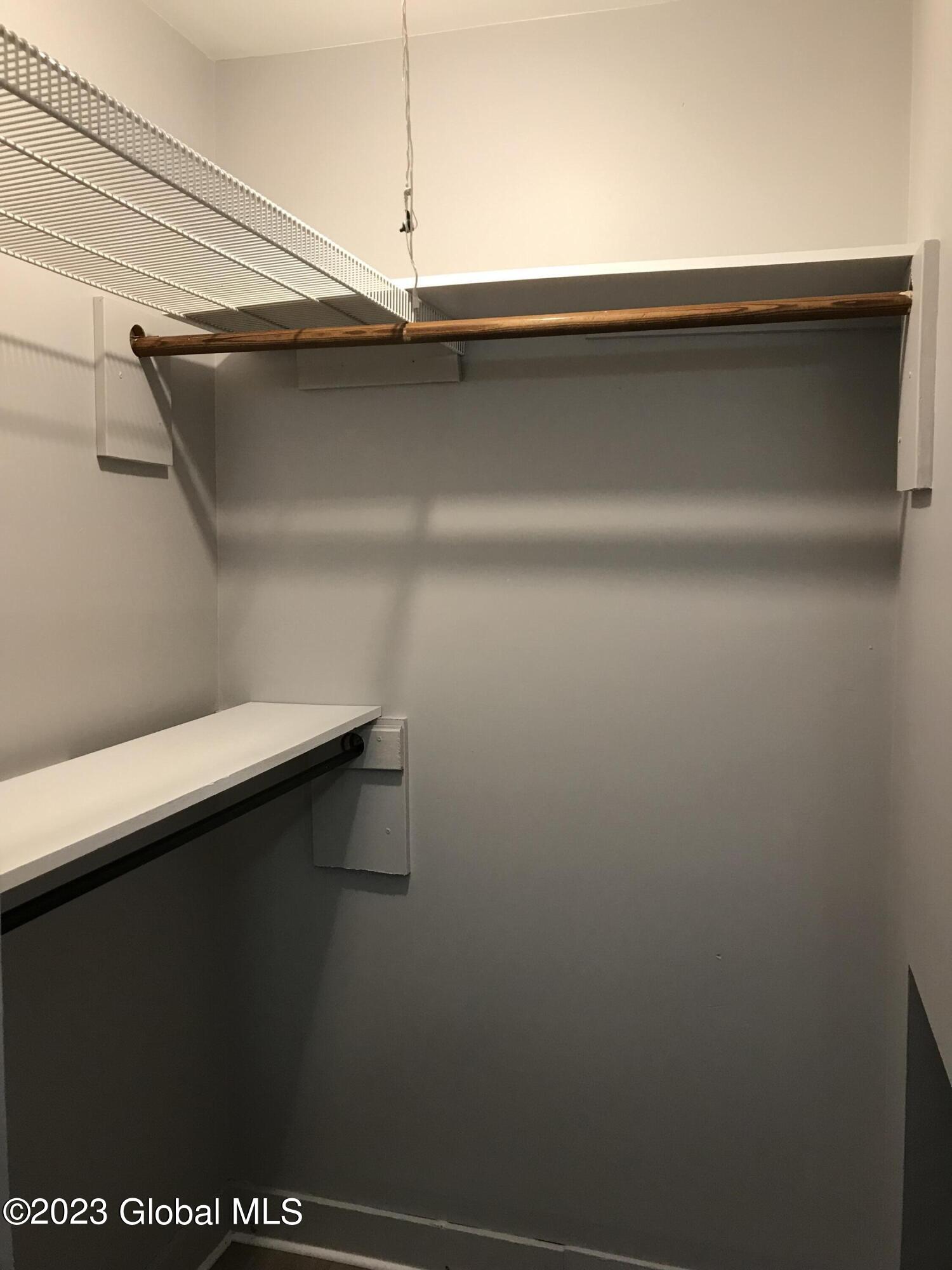 63 Elm Street Schenectady, NY 12304 - Photo 17 of 38 IMG_8407