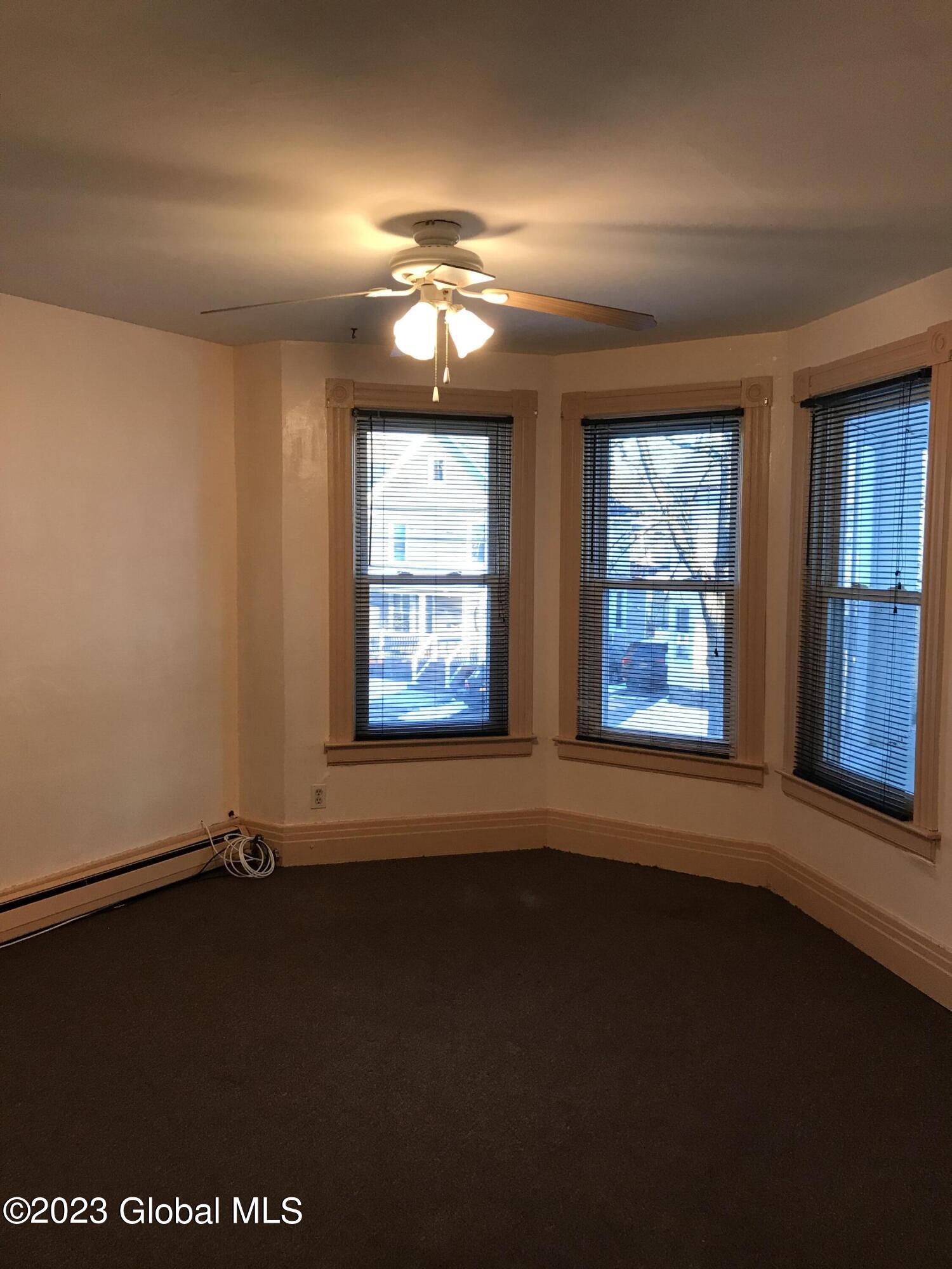 63 Elm Street Schenectady, NY 12304 - Photo 21 of 38 IMG_4897