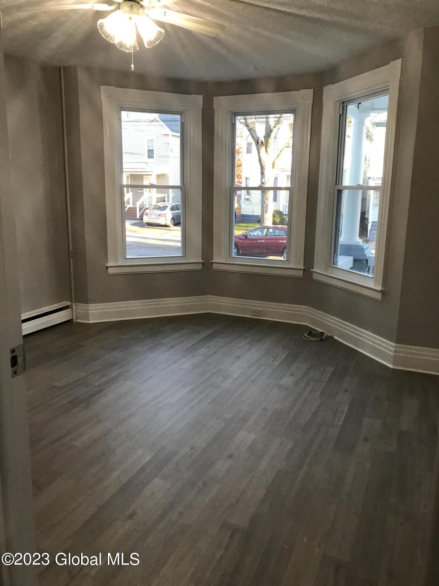 63 Elm Street Schenectady, NY 12304 - Photo 3 of 38 IMG_8402