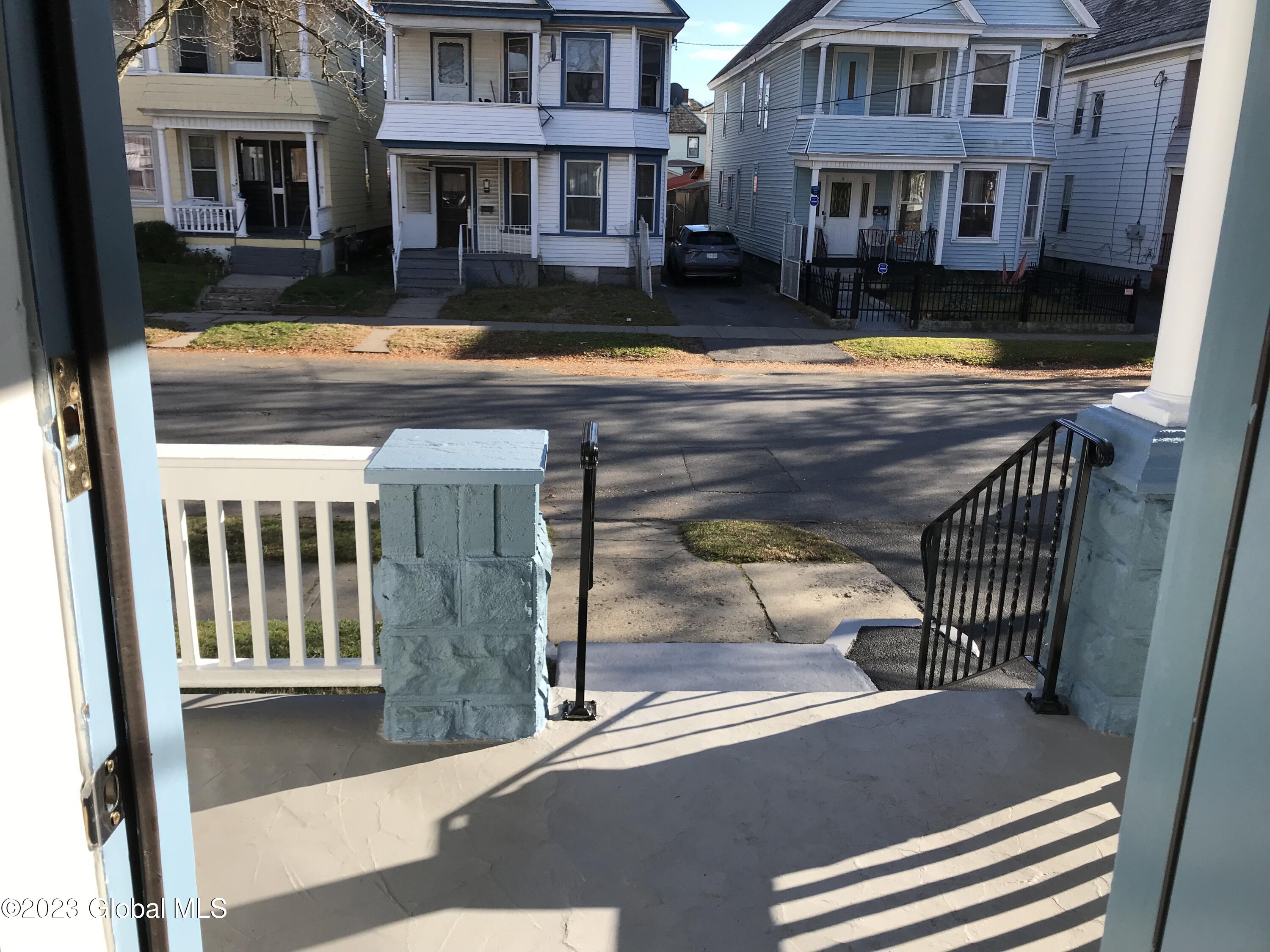 63 Elm Street Schenectady, NY 12304 - Photo 35 of 38 IMG_8363