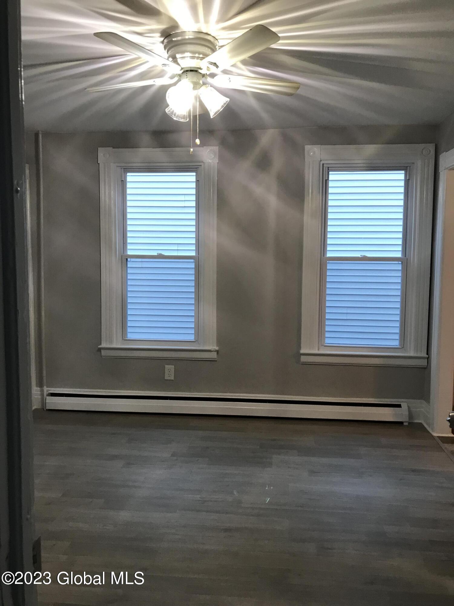 63 Elm Street Schenectady, NY 12304 - Photo 5 of 38 IMG_8410