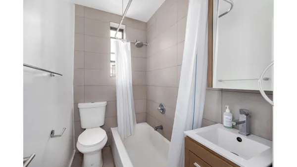 $2,950 | 242 Bainbridge Street, Unit 6 | Bedford-Stuyvesant
