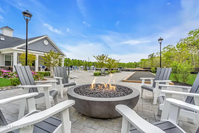 a view of house and outdoor space