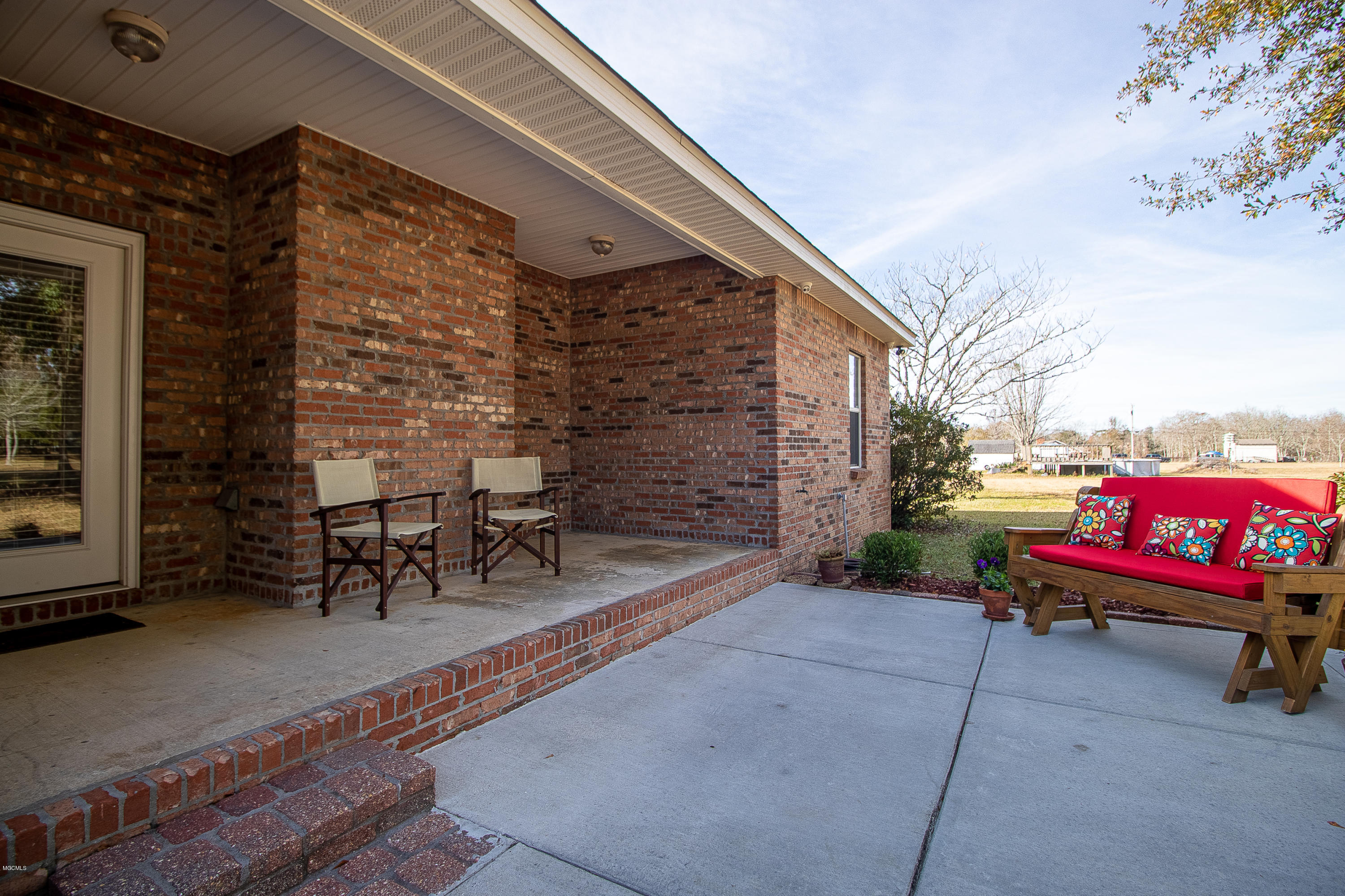 18420 Pine Forrest Road Gulfport, MS 39503 - Photo 21 of 28 18420 Pine Forrest Road-119