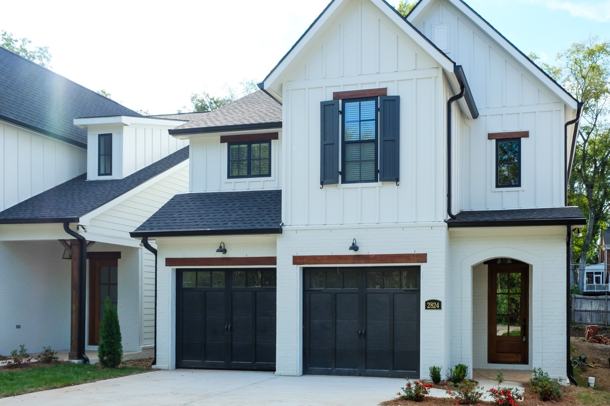 2824 Valley Road Nashville, TN 37215 - Photo 1 of 22