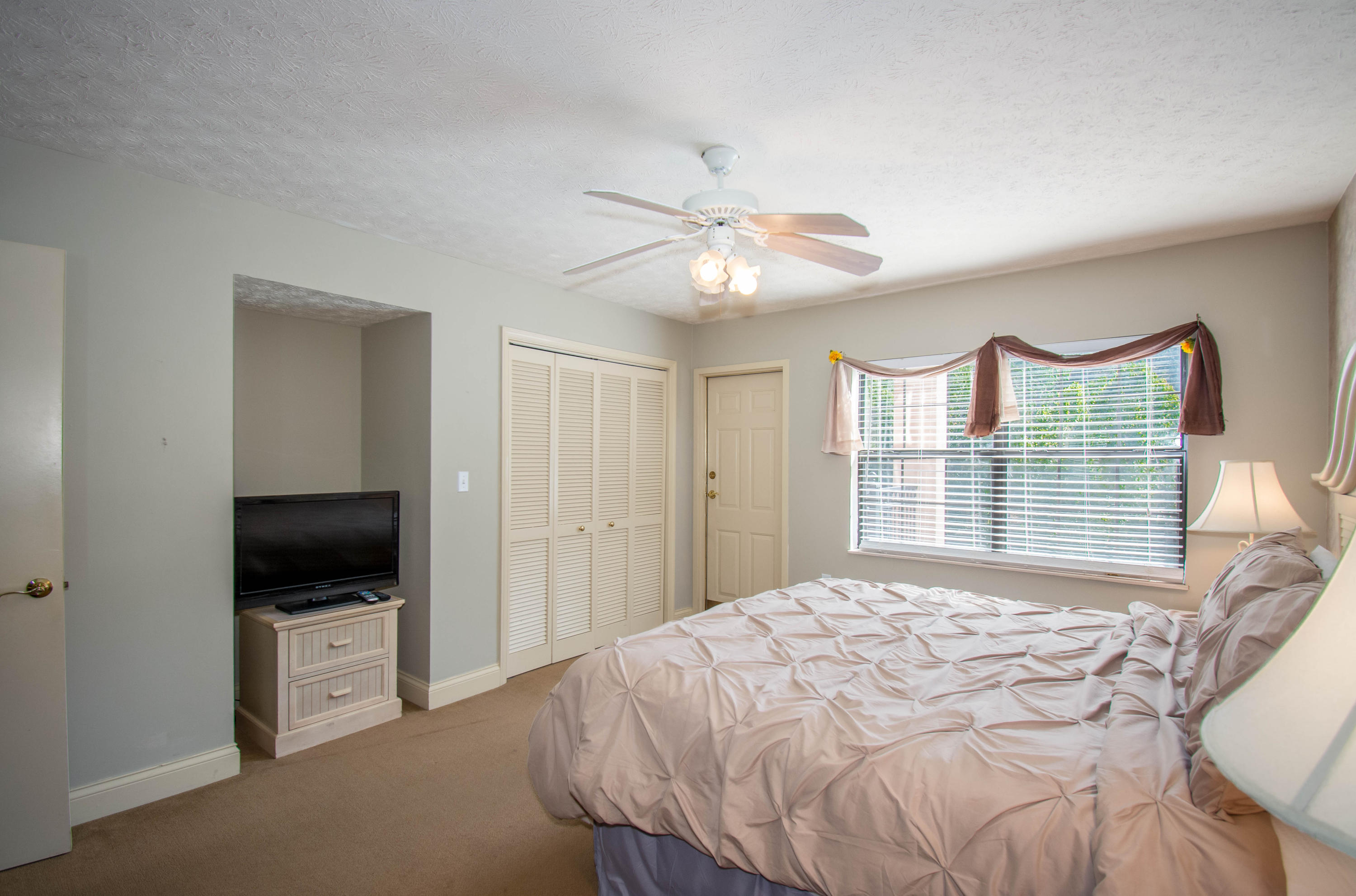 210 Roaring Fork Road, Unit 605 Gatlinburg, TN 37738 - Photo 14 of 28 DSC_0446-Edit