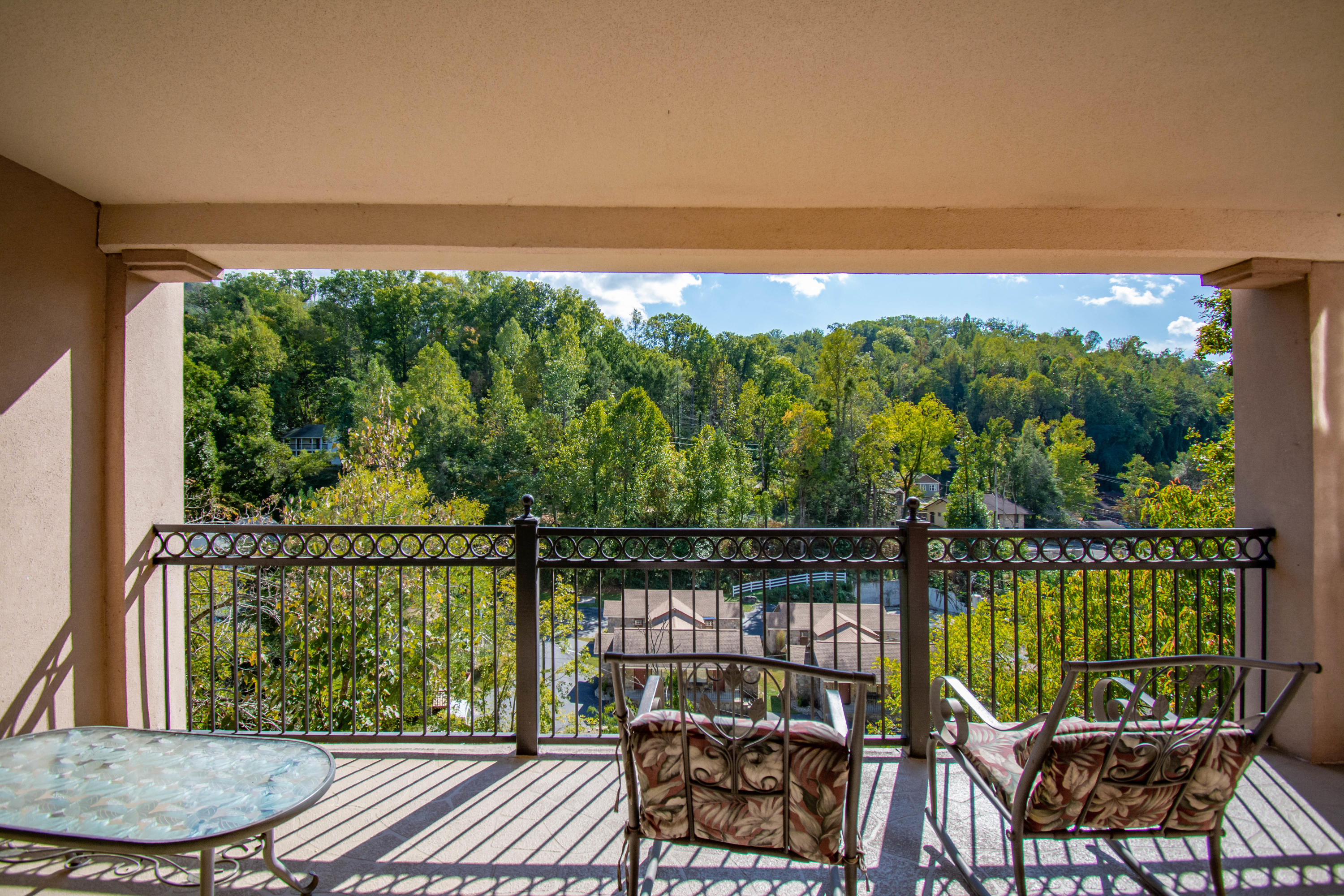 210 Roaring Fork Road, Unit 605 Gatlinburg, TN 37738 - Photo 18 of 28 DSC_0538