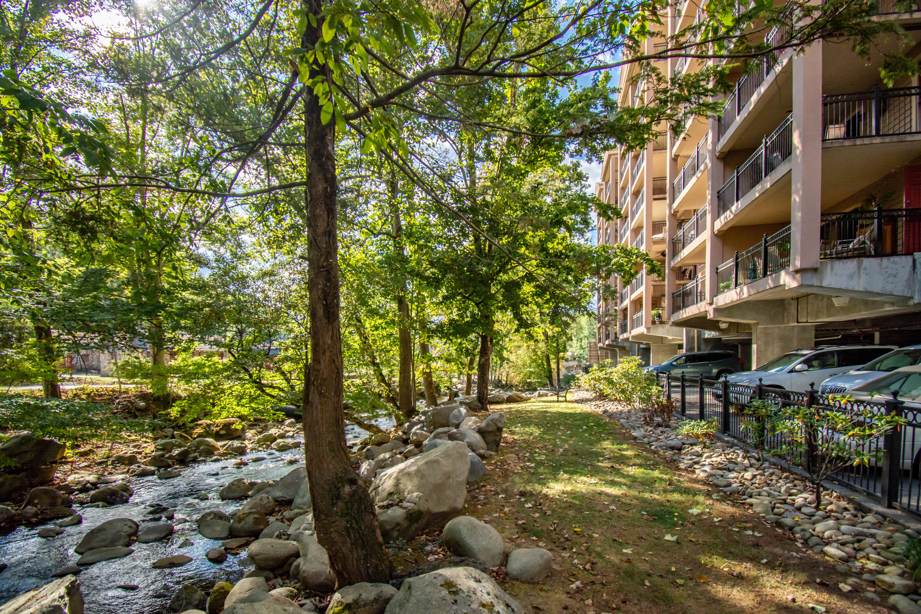 210 Roaring Fork Road, Unit 605 Gatlinburg, TN 37738 - Photo 28 of 28 DSC_0373