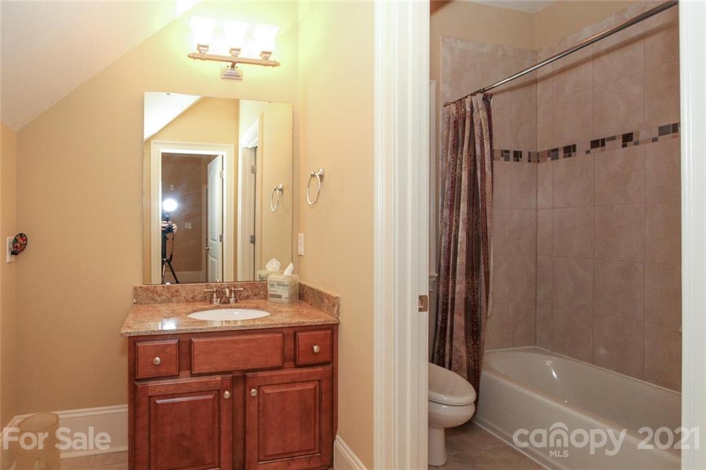 7013 Montgomery Road Clover, SC 29710 - Photo 33 of 38 Gallery Image 33