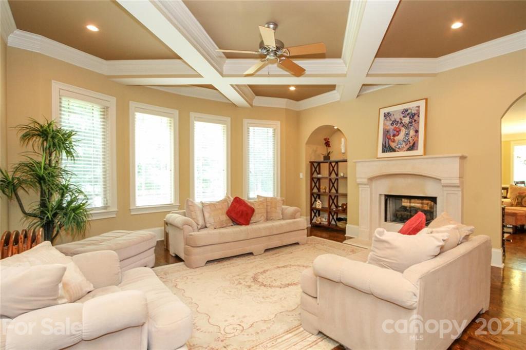 7013 Montgomery Road Clover, SC 29710 - Photo 9 of 38 Gallery Image 9