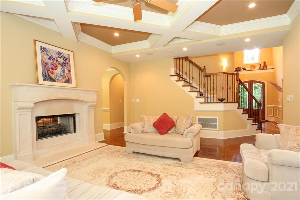 7013 Montgomery Road Clover, SC 29710 - Photo 10 of 38 Gallery Image 10