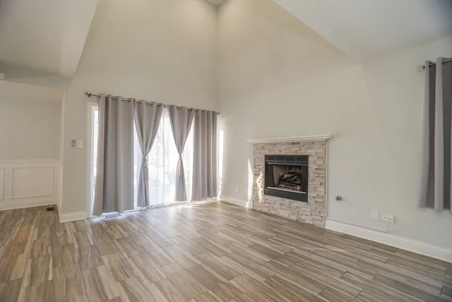 $265,000 | 14451 South Ravinia Avenue, Unit 1, Orland Park, IL 60462