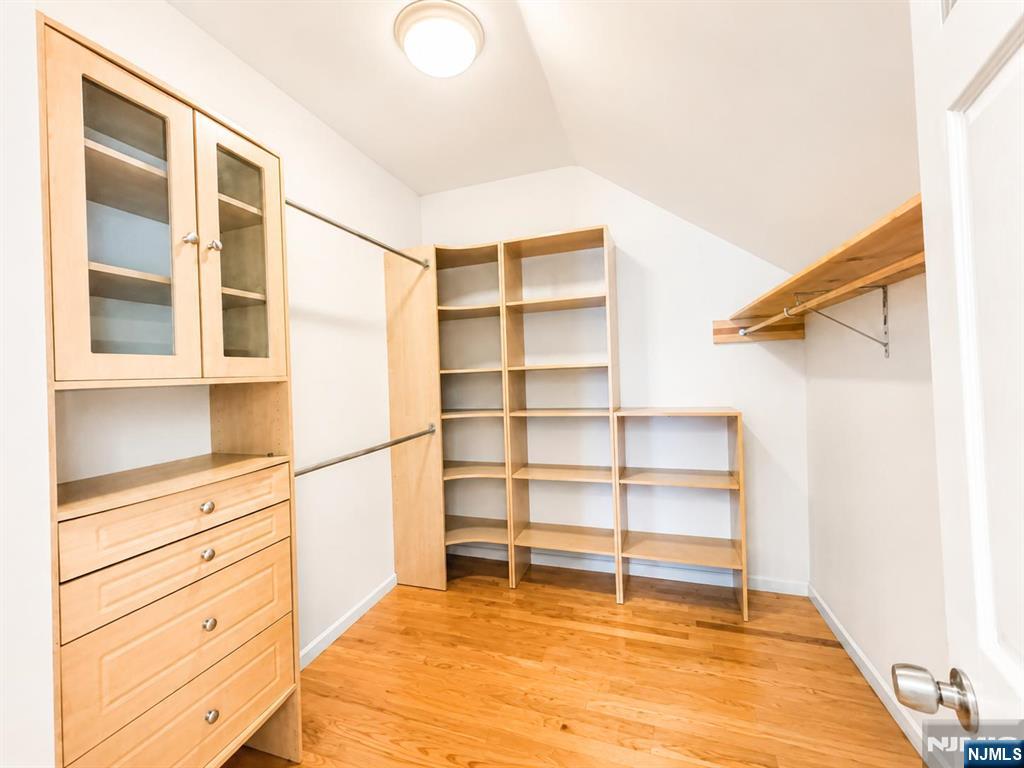 24 Sunderland Avenue Rutherford, NJ 07070 - Photo 26 of 34