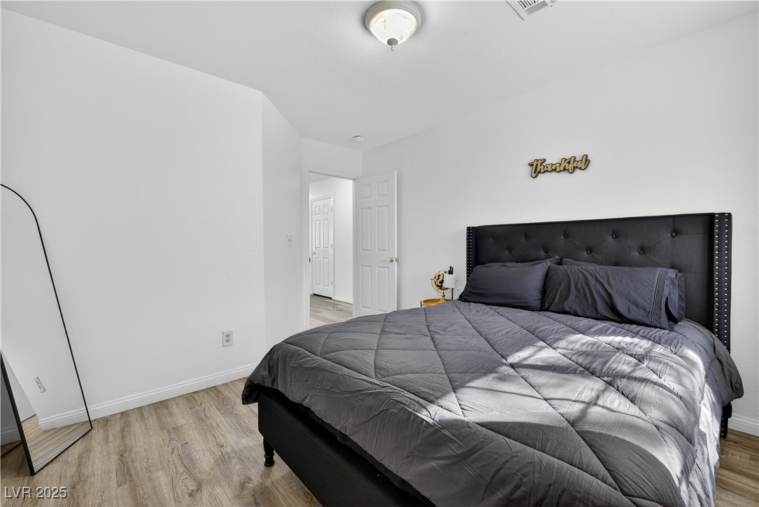 2838 Via Stella Street Henderson, NV 89074 - Photo 32 of 41 2 Upstairs Bed w/ Walk In Closet