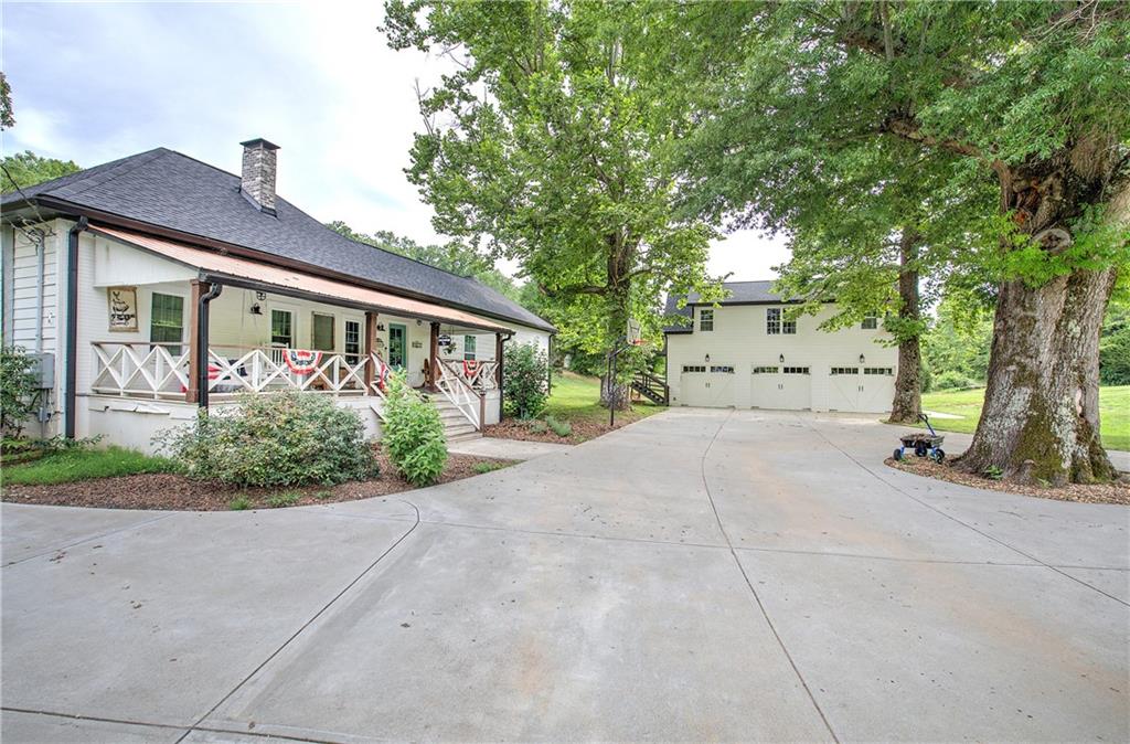 182 Henry Mack Hill Road Rydal, GA 30171 - Photo 2 of 114