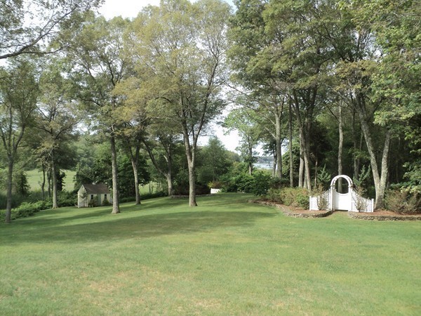 21 Howland Road Berkley, MA 02779 - Photo 24 of 30 Gallery Image 24