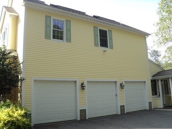 21 Howland Road Berkley, MA 02779 - Photo 29 of 30 Gallery Image 29