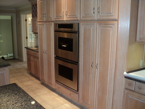 21 Howland Road Berkley, MA 02779 - Photo 5 of 30 Gallery Image 5