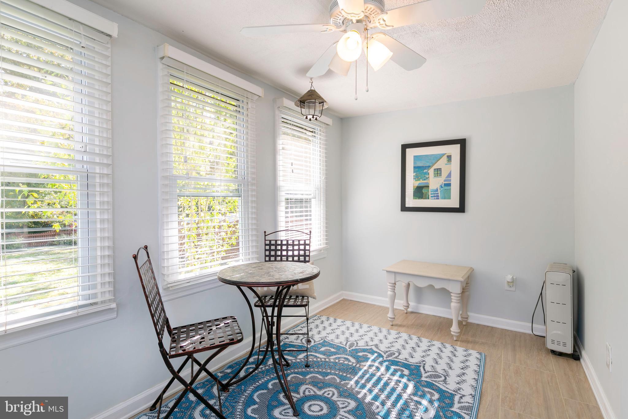 1595 Colony Road Pasadena, MD 21122 - Photo 17 of 57 Pretty sunroom or studio or office?