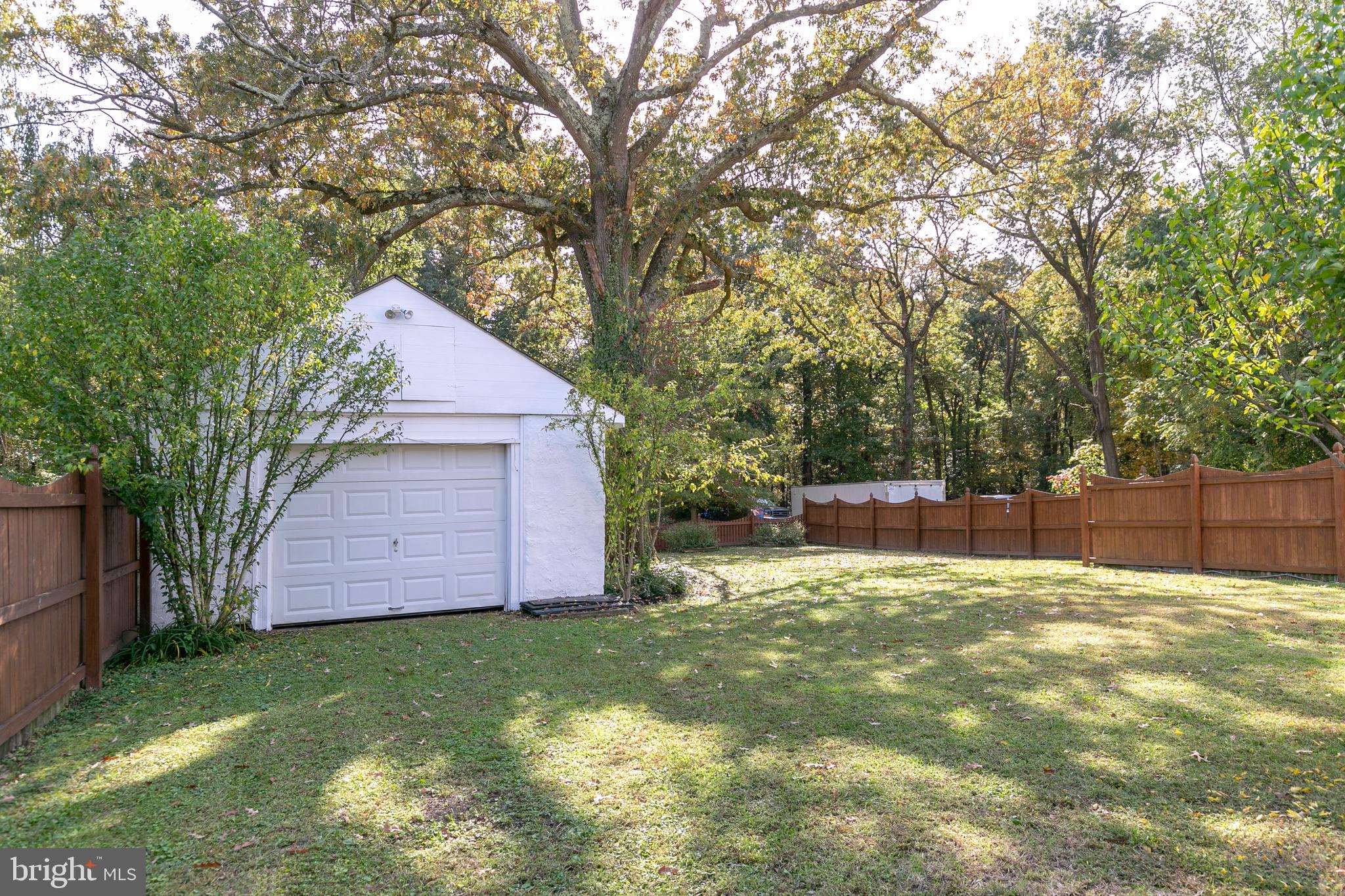 1595 Colony Road Pasadena, MD 21122 - Photo 27 of 57 Nice big yard and Garage that could be improved