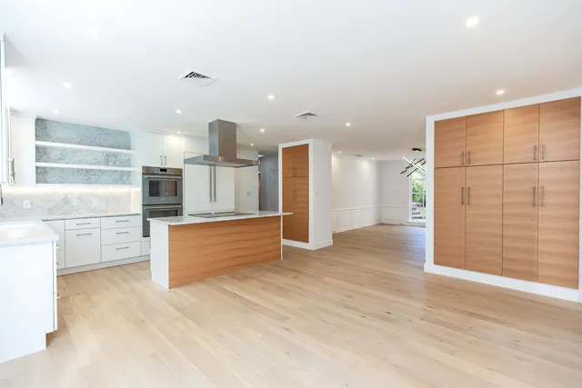 $1,050,000 | 120 Ledgewood Road, Manchester, NH 03104